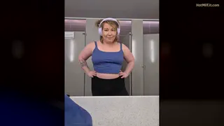 Muscle Mommy Benches 115Lbs in Slideshow Format