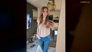 Just an 80’s Mom in Jeans Showing Tits and Ass